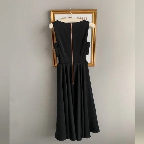 Gifts for her 🎁 ☀️Gorgeous TB Black Dress - Picture 5 of 9